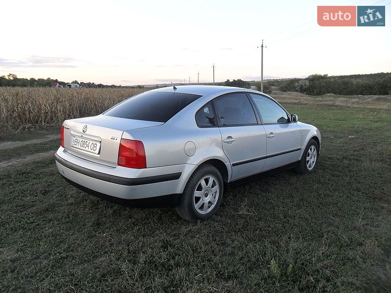 Фото Volkswagen Passat з оголошення AUTO.RIA