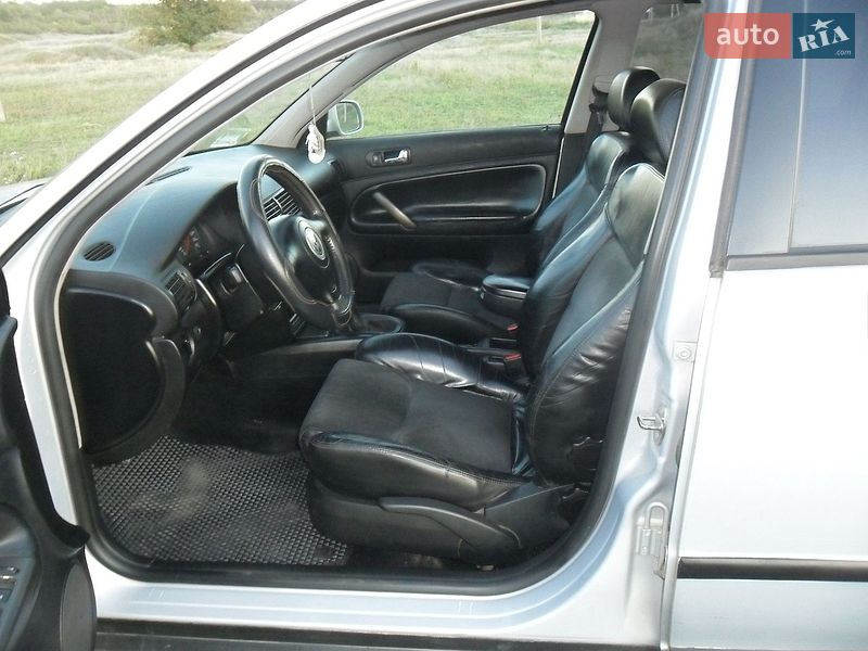 Фото Volkswagen Passat з оголошення AUTO.RIA