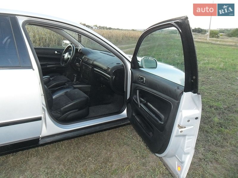 Фото Volkswagen Passat з оголошення AUTO.RIA
