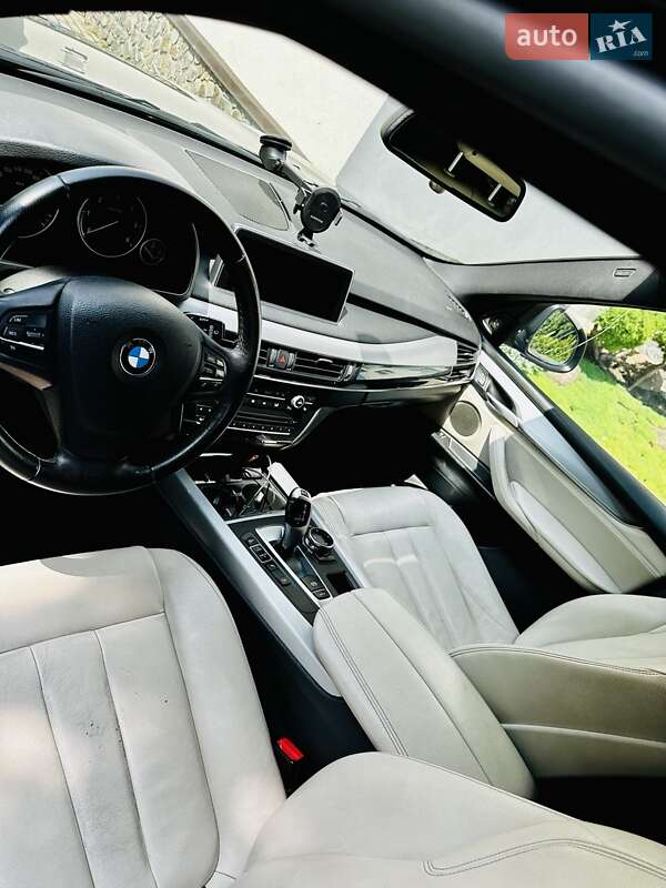 Фото BMW X5 з оголошення AUTO.RIA