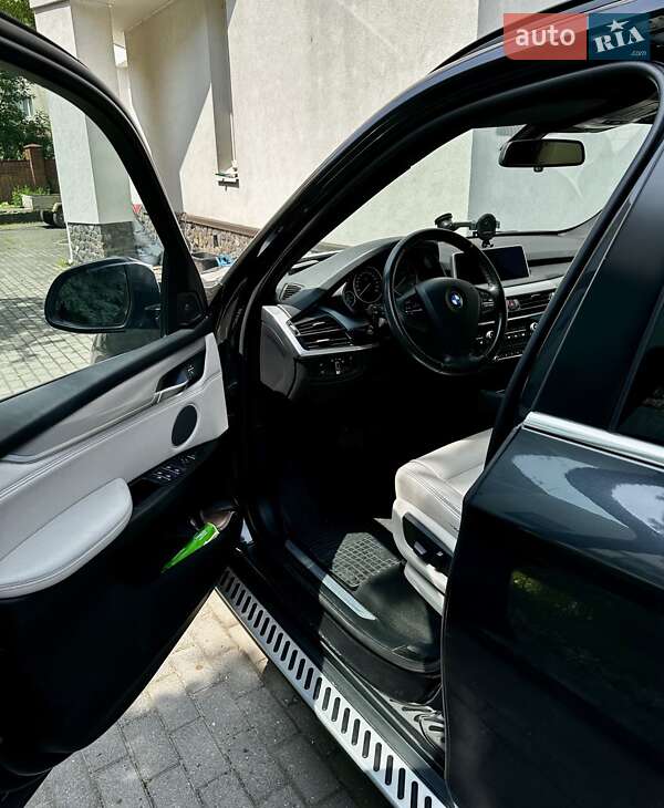 Фото BMW X5 з оголошення AUTO.RIA