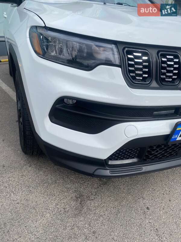 Фото Jeep Compass з оголошення AUTO.RIA