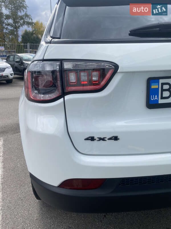 Фото Jeep Compass з оголошення AUTO.RIA