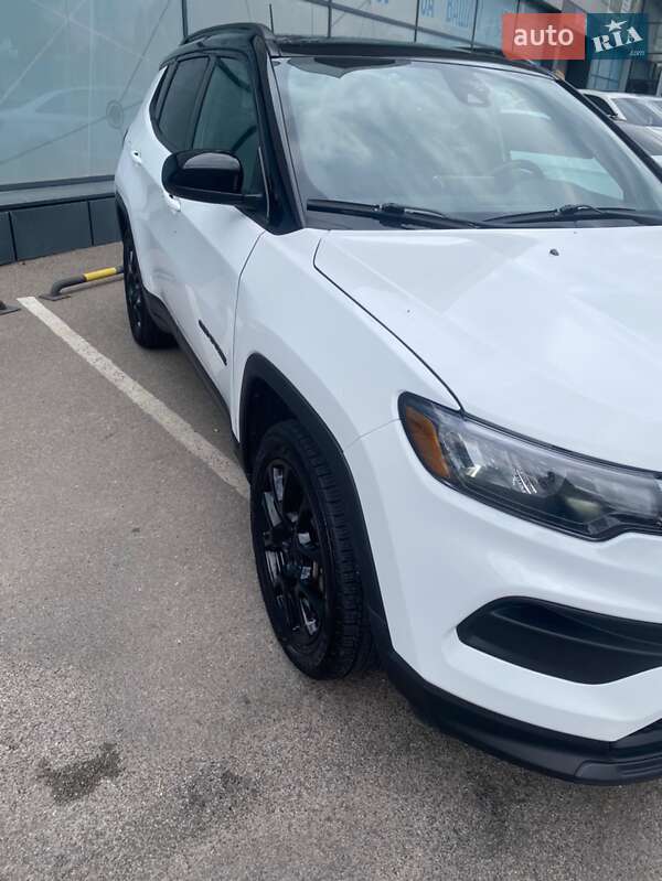 Фото Jeep Compass з оголошення AUTO.RIA