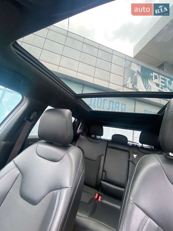 Фото Jeep Compass з оголошення AUTO.RIA