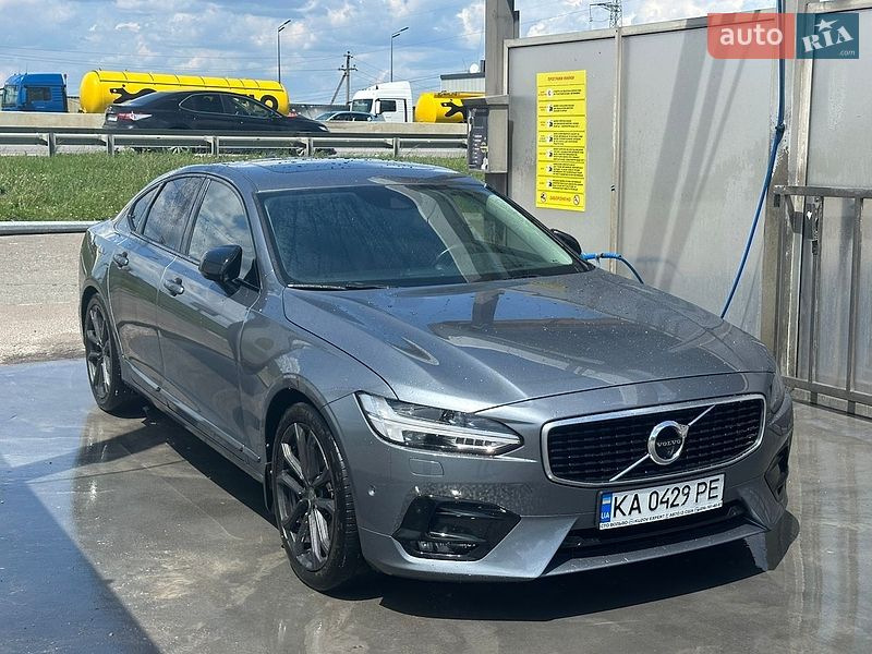 Фото Volvo S90 з оголошення AUTO.RIA