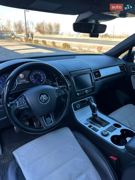 Фото Volkswagen Touareg з оголошення AUTO.RIA