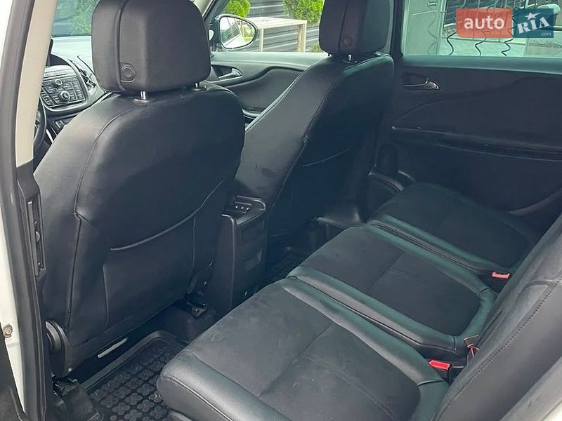 Фото Opel Zafira з оголошення AUTO.RIA