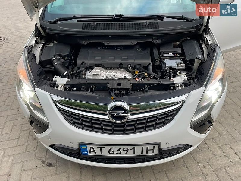 Фото Opel Zafira з оголошення AUTO.RIA