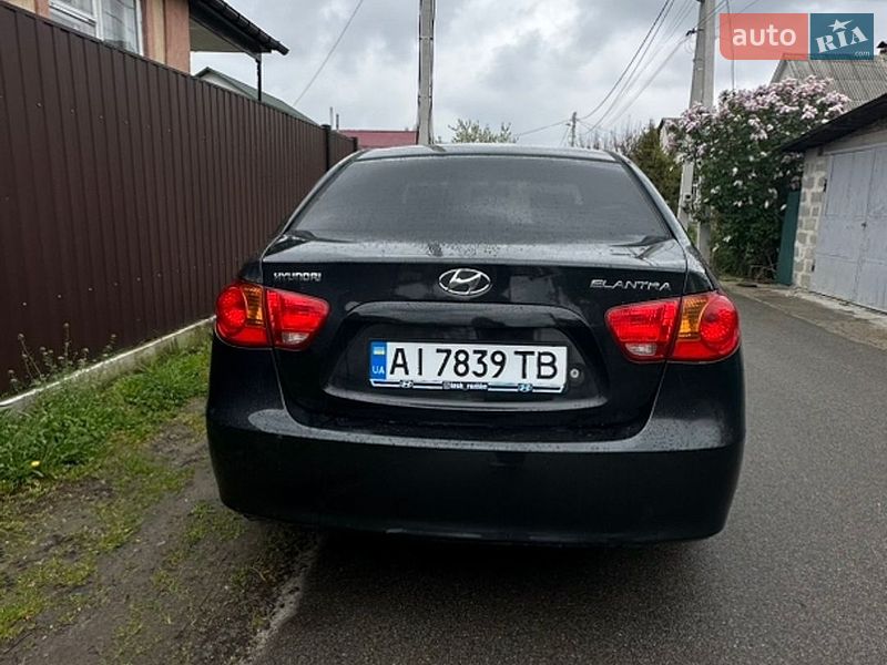 Фото Hyundai Elantra з оголошення AUTO.RIA