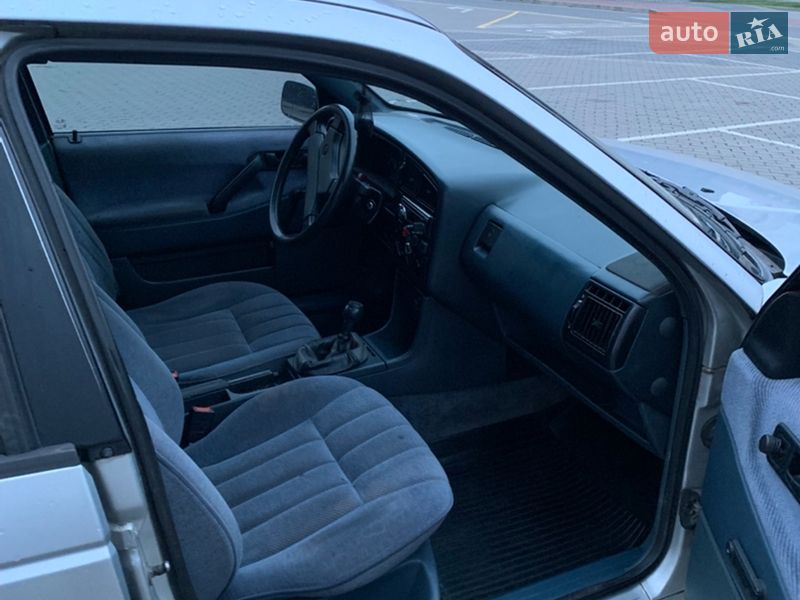 Фото Volkswagen Passat з оголошення AUTO.RIA