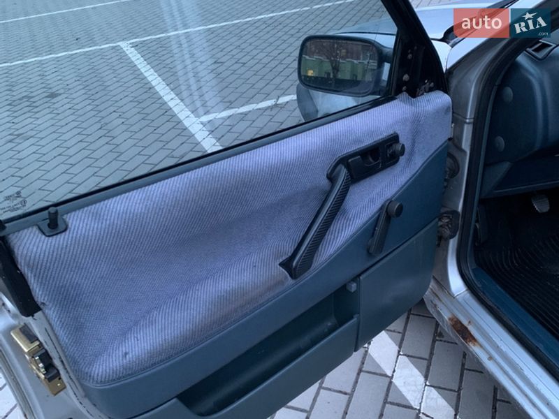 Фото Volkswagen Passat з оголошення AUTO.RIA