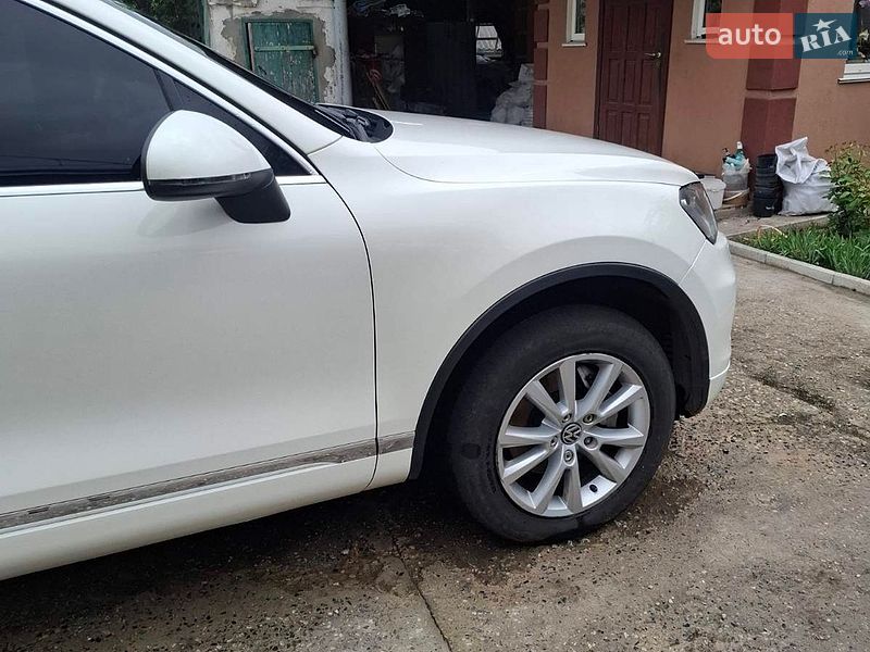 Фото Volkswagen Touareg з оголошення AUTO.RIA