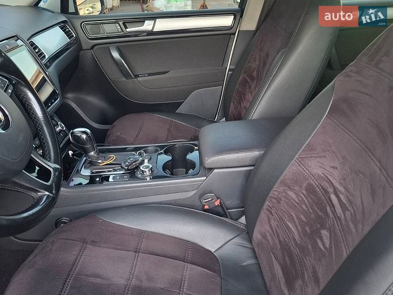 Фото Volkswagen Touareg з оголошення AUTO.RIA