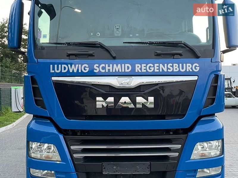 Фото MAN TGX з оголошення AUTO.RIA