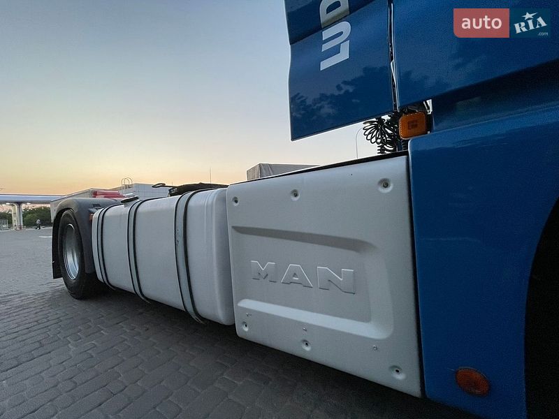 Фото MAN TGX з оголошення AUTO.RIA