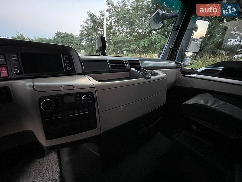 Фото MAN TGX з оголошення AUTO.RIA
