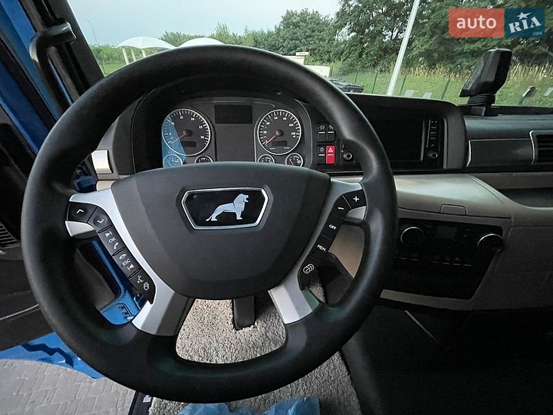 Фото MAN TGX з оголошення AUTO.RIA