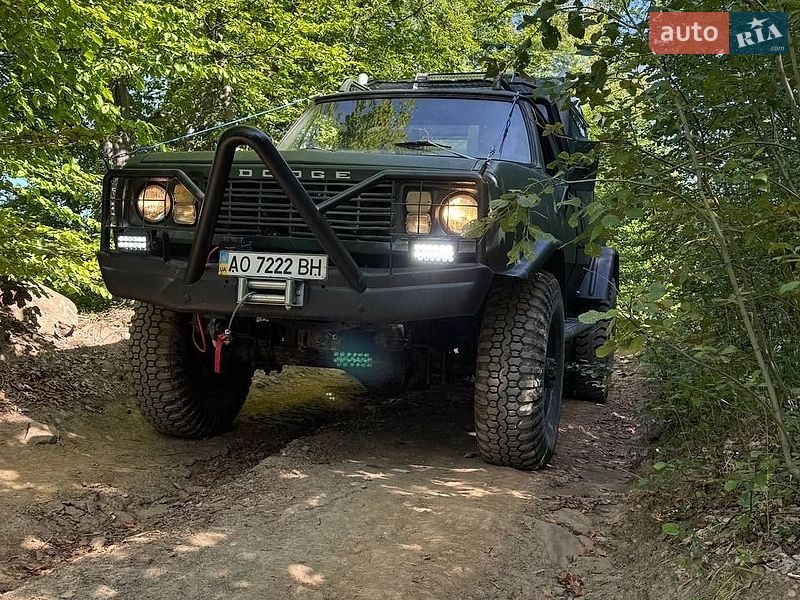 Фото Dodge M 880 з оголошення AUTO.RIA