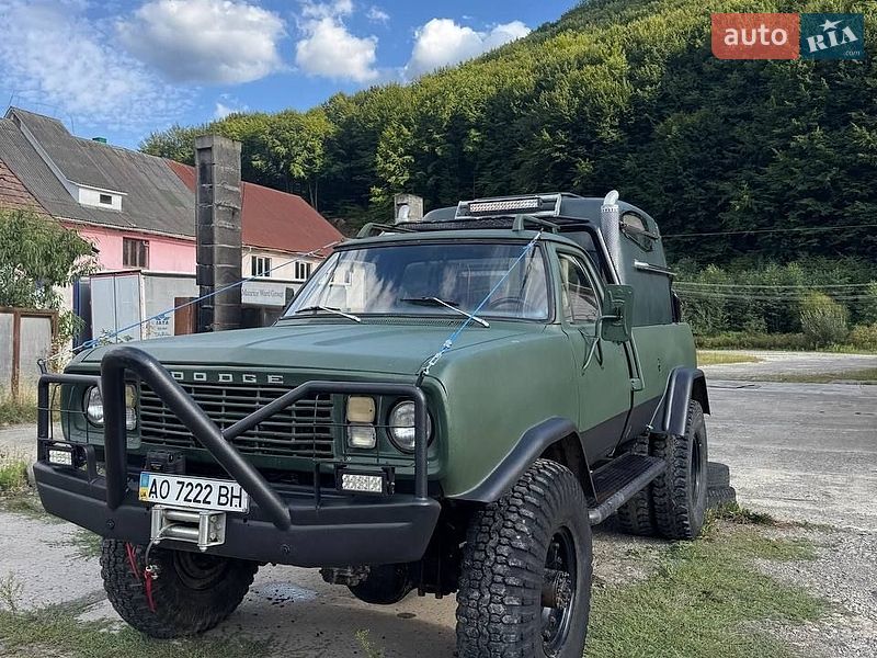 Фото Dodge M 880 з оголошення AUTO.RIA