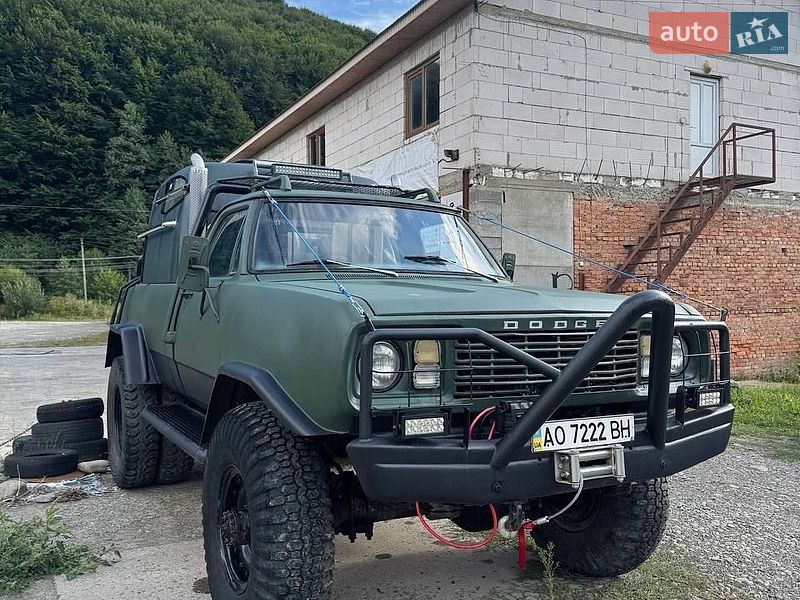 Фото Dodge M 880 з оголошення AUTO.RIA