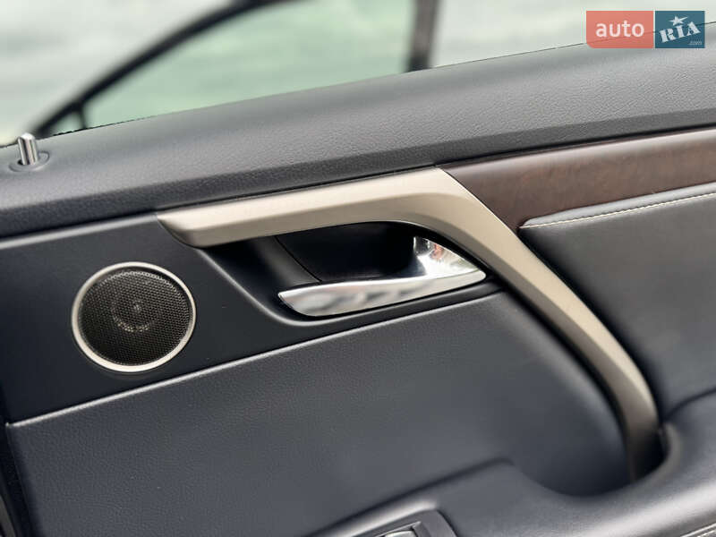 Фото Lexus RX з оголошення AUTO.RIA