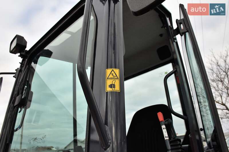 Фото Kubota U 27-4 з оголошення AUTO.RIA
