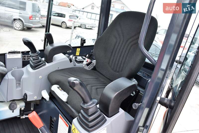 Фото Kubota U 27-4 з оголошення AUTO.RIA