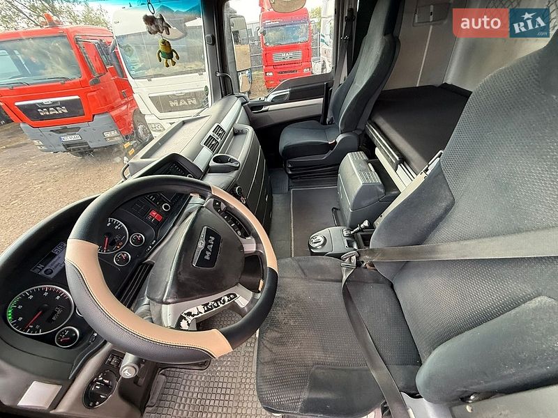 Фото MAN TGX з оголошення AUTO.RIA