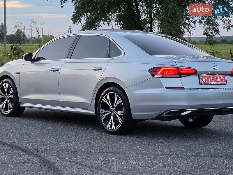 Фото Volkswagen Passat з оголошення AUTO.RIA