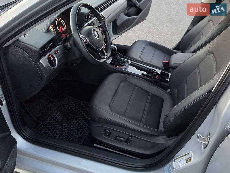 Фото Volkswagen Passat з оголошення AUTO.RIA