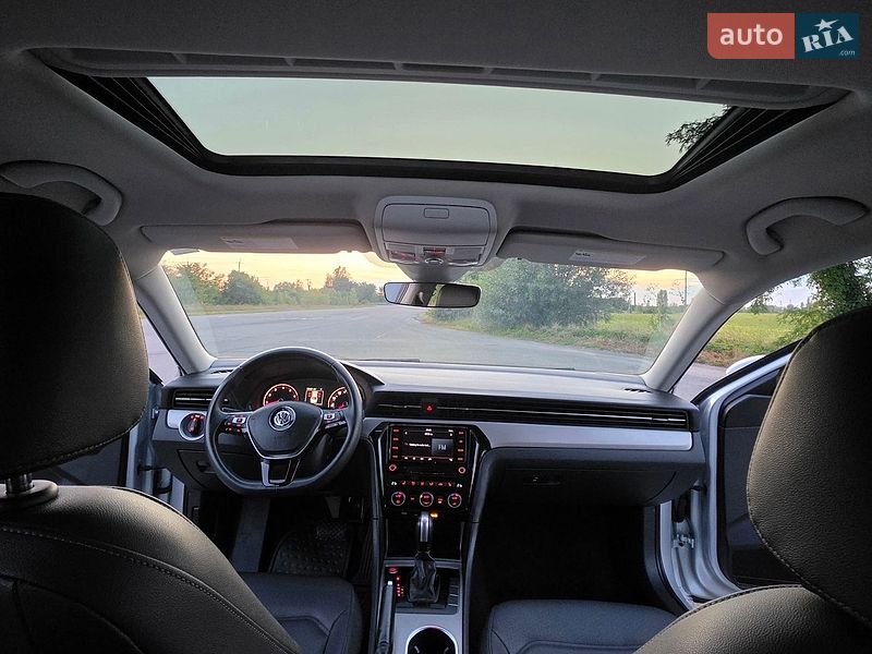 Фото Volkswagen Passat з оголошення AUTO.RIA