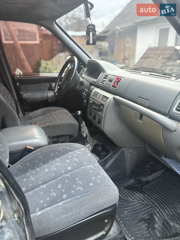 Фото УАЗ 3163 Patriot з оголошення AUTO.RIA