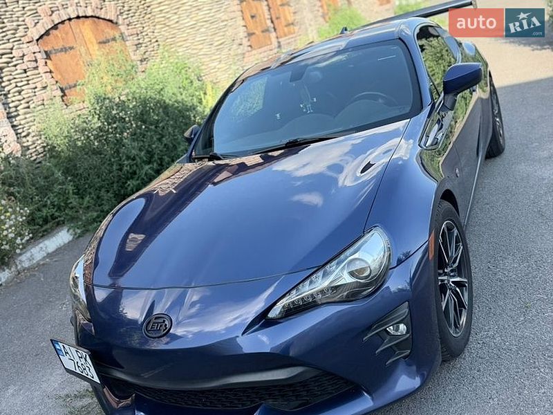 Фото Toyota GT 86 з оголошення AUTO.RIA