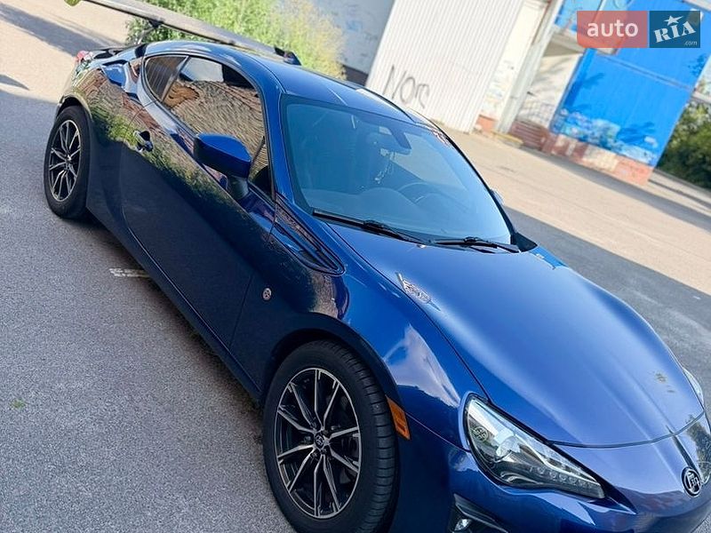Фото Toyota GT 86 з оголошення AUTO.RIA