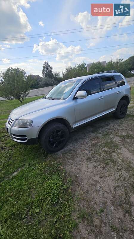 Фото Volkswagen Touareg з оголошення AUTO.RIA