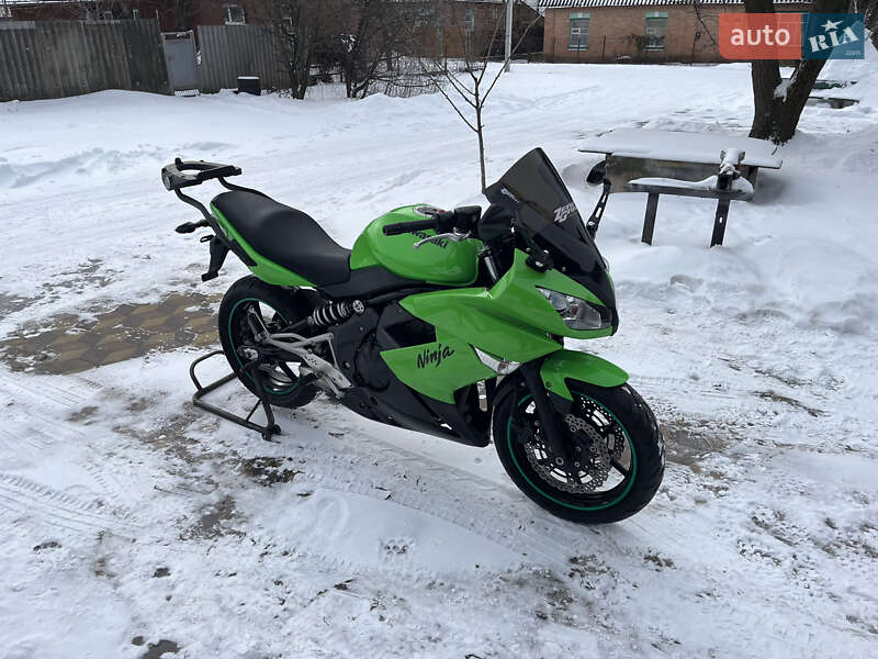 Фото Kawasaki Ninja 400R з оголошення AUTO.RIA