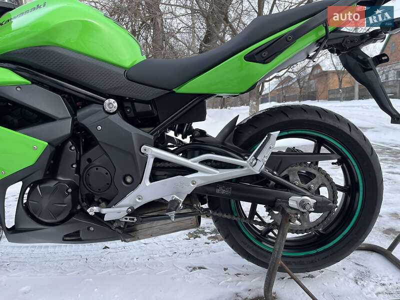 Фото Kawasaki Ninja 400R з оголошення AUTO.RIA