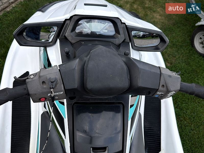 Фото Yamaha VX DeLuxe з оголошення AUTO.RIA