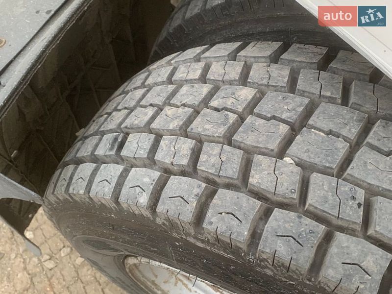 Фото Iveco Stralis з оголошення AUTO.RIA