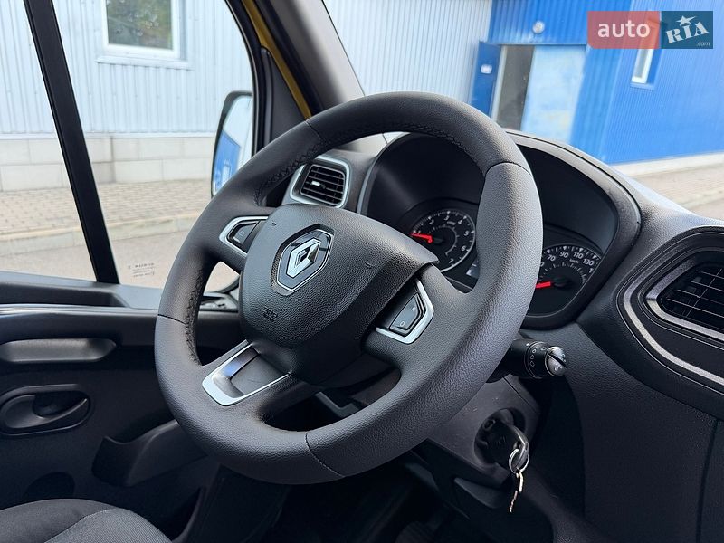 Фото Renault Master з оголошення AUTO.RIA