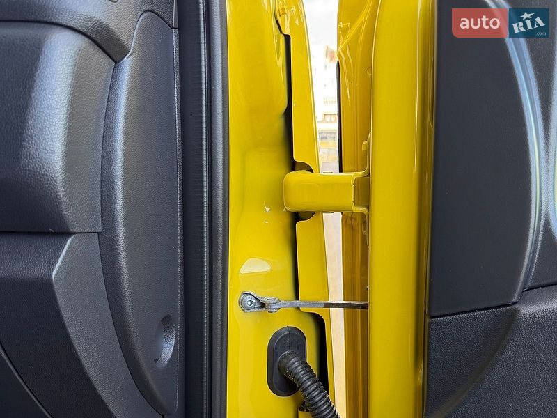 Фото Renault Master з оголошення AUTO.RIA