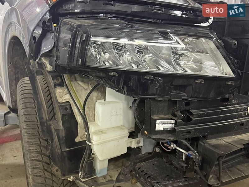 Фото Nissan Rogue з оголошення AUTO.RIA