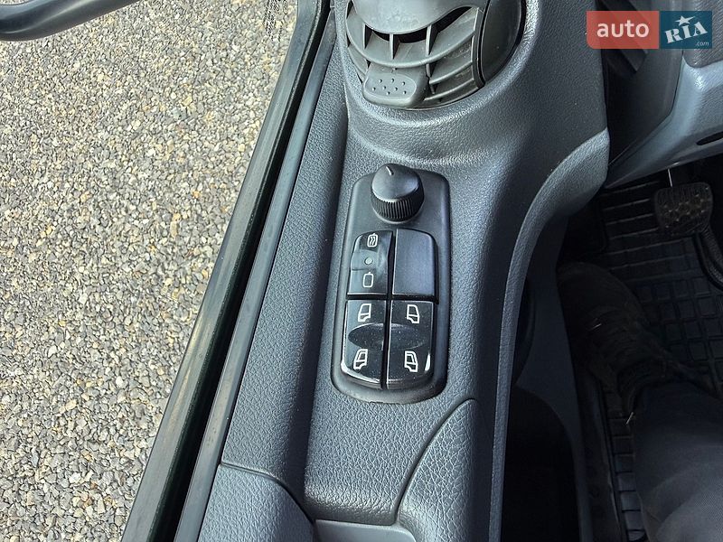 Фото Mercedes-Benz Atego з оголошення AUTO.RIA