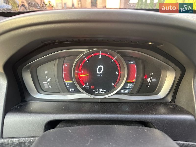 Фото Volvo XC60 з оголошення AUTO.RIA