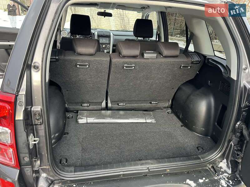 Фото Suzuki Grand Vitara з оголошення AUTO.RIA