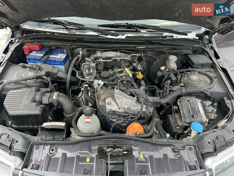 Фото Suzuki Grand Vitara з оголошення AUTO.RIA