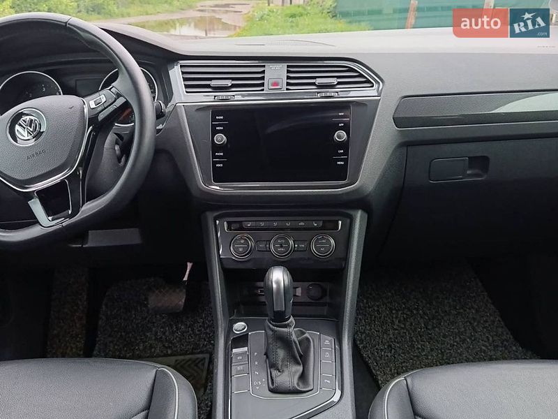 Фото Volkswagen Tiguan з оголошення AUTO.RIA