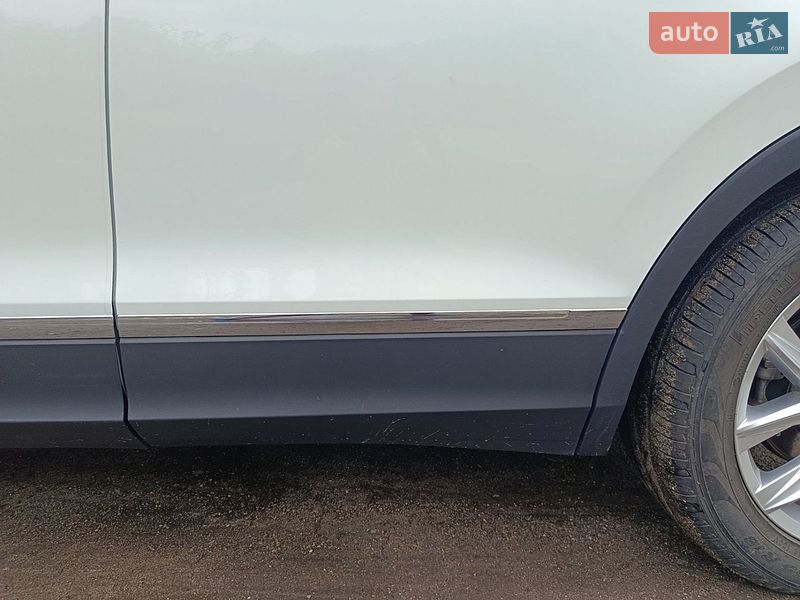 Фото Volkswagen Tiguan з оголошення AUTO.RIA
