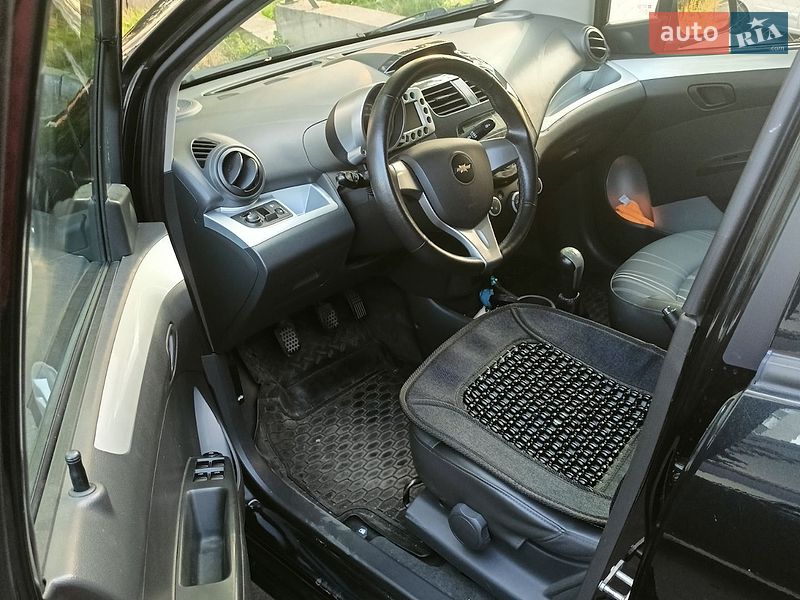 Фото Chevrolet Spark з оголошення AUTO.RIA